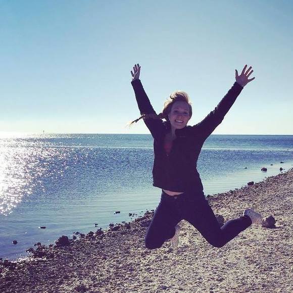 Meet your Posher, Alexandra - Picture 1 of 1